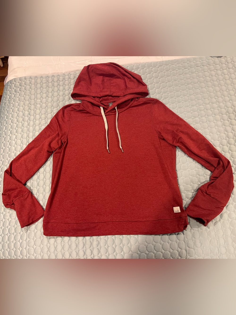 Vuori Halo Essential Hoodie Currant Rust DreamKnit Pullover Drawstring Small